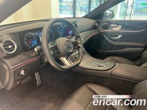 Mercedes-Benz E-Class E220d 4MATIC AMG Line 2021 года из Южной Кореи
