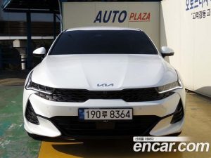 Kia K5 2.0 2023 года из Южной Кореи