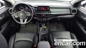 Kia K3 Standard 2021 года из Южной Кореи