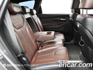 Hyundai Santafe Дизель 2.0 2WD 2020 года из Южной Кореи