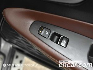 Hyundai Santafe Дизель 2.0 2WD 2020 года из Южной Кореи