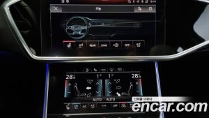 Audi A6 45 TDI 4WD Premium 2021 года из Южной Кореи