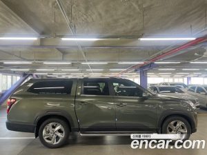 Ssangyong Rexton Дизель 2.2 4WD 2024 года из Южной Кореи