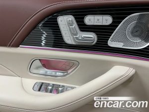 Mercedes-Benz GLS-Class Maybach GLS600 4MATIC 2023 года из Южной Кореи