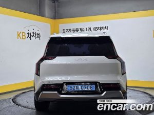 Kia EV9 Earth 4WD 2024 года из Южной Кореи
