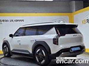 Kia EV9 Earth 4WD 2024 года из Южной Кореи