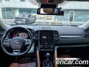 Renault-KoreaSamsung QM6 2.0 GDe RE Signature 2WD 2021 года из Южной Кореи