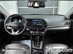 Hyundai AVANTE 1.6 2020 года из Южной Кореи