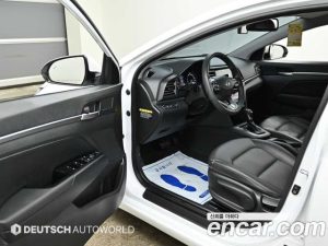 Hyundai AVANTE 1.6 2020 года из Южной Кореи