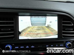 Hyundai AVANTE 1.6 2020 года из Южной Кореи