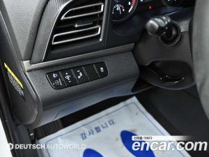 Hyundai AVANTE 1.6 2020 года из Южной Кореи
