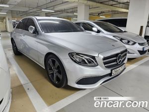 Mercedes-Benz E-Class E250 Avantgarde 2020 года из Южной Кореи