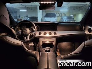 Mercedes-Benz E-Class E250 Avantgarde 2020 года из Южной Кореи