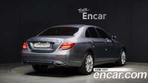 Mercedes-Benz E-Class E300 4MATIC Exclusive 2020 года из Южной Кореи