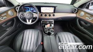Mercedes-Benz E-Class E300 4MATIC Exclusive 2020 года из Южной Кореи