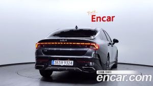 Kia K5 1.6 Turbo 2023 года из Южной Кореи
