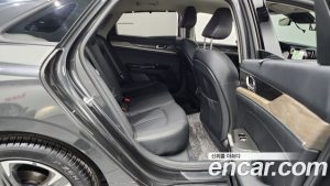 Kia K5 1.6 Turbo 2023 года из Южной Кореи