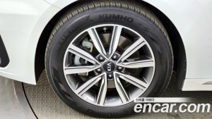 Kia K5 2.0 2020 года из Южной Кореи