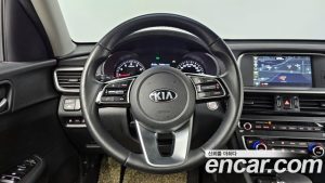 Kia K5 2.0 2020 года из Южной Кореи