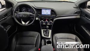 Hyundai AVANTE 1.6 2020 года из Южной Кореи