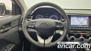 Hyundai AVANTE 1.6 2020 года из Южной Кореи