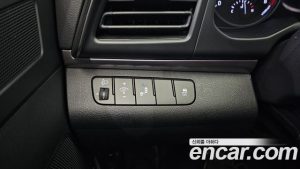 Hyundai AVANTE 1.6 2020 года из Южной Кореи