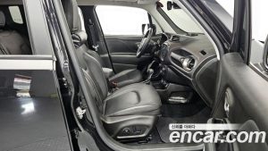 Jeep Renegade 2.4 Limited AWD 2021 года из Южной Кореи