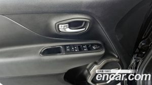 Jeep Renegade 2.4 Limited AWD 2021 года из Южной Кореи