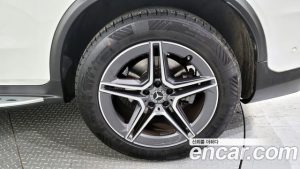 Mercedes-Benz GLC-Class GLC220 d 4MATIC Coupe 2020 года из Южной Кореи