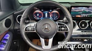 Mercedes-Benz GLC-Class GLC220 d 4MATIC Coupe 2020 года из Южной Кореи