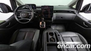 Hyundai Staria Tourer 11-Seater 2022 года из Южной Кореи