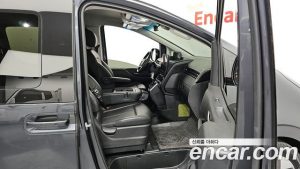 Hyundai Staria Tourer 11-Seater 2022 года из Южной Кореи