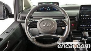Hyundai Staria Tourer 11-Seater 2022 года из Южной Кореи