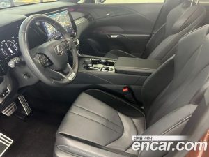 Lexus RX F-Sport 2023 года из Южной Кореи