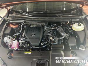 Lexus RX F-Sport 2023 года из Южной Кореи