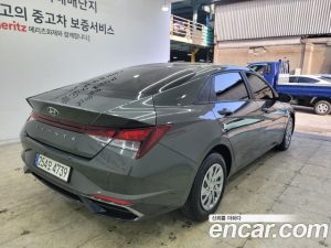 Hyundai AVANTE 1.6 2021 года из Южной Кореи