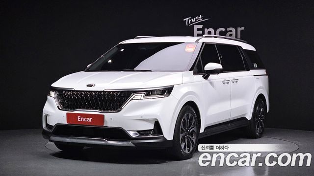 Kia Carnival 9-Seater Noblesse 2021 года из Кореи