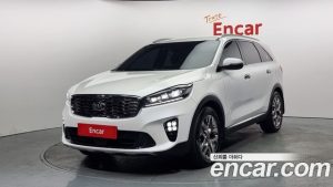 Kia Sorento Дизель 2.0 2WD 2020 года из Южной Кореи