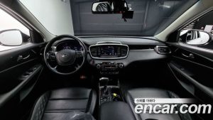 Kia Sorento Дизель 2.0 2WD 2020 года из Южной Кореи