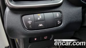 Kia Sorento Дизель 2.0 2WD 2020 года из Южной Кореи