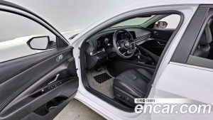 Hyundai AVANTE 1.6 2024 года из Южной Кореи