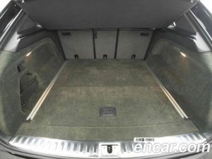 Bentley Bentayga 4.0 V8 Azure 2023 года из Южной Кореи