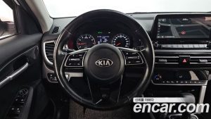 Kia Seltos Бензин 1.6 Turbo 2WD 2020 года из Южной Кореи
