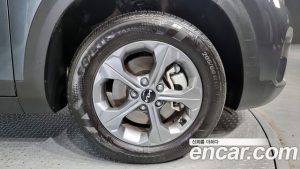 Kia Seltos Бензин 1.6 Turbo 2WD 2023 года из Южной Кореи