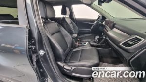 Kia Seltos Бензин 1.6 Turbo 2WD 2023 года из Южной Кореи