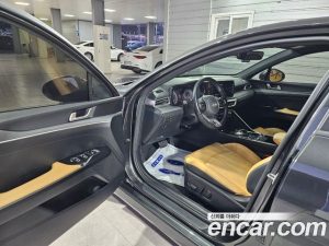 Kia K5 2.0 2021 года из Южной Кореи