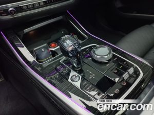 BMW X7 xDrive 40d M Sport 6-seater 2021 года из Южной Кореи