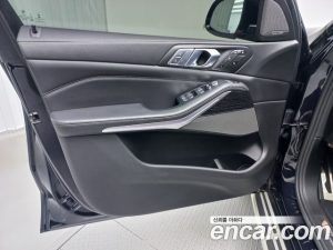 BMW X7 xDrive 40d M Sport 6-seater 2021 года из Южной Кореи