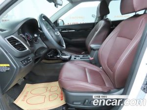 Kia Seltos Бензин 1.6 Turbo 2WD 2020 года из Южной Кореи
