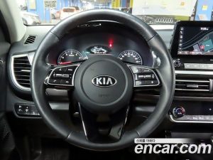 Kia Seltos Бензин 1.6 Turbo 2WD 2020 года из Южной Кореи